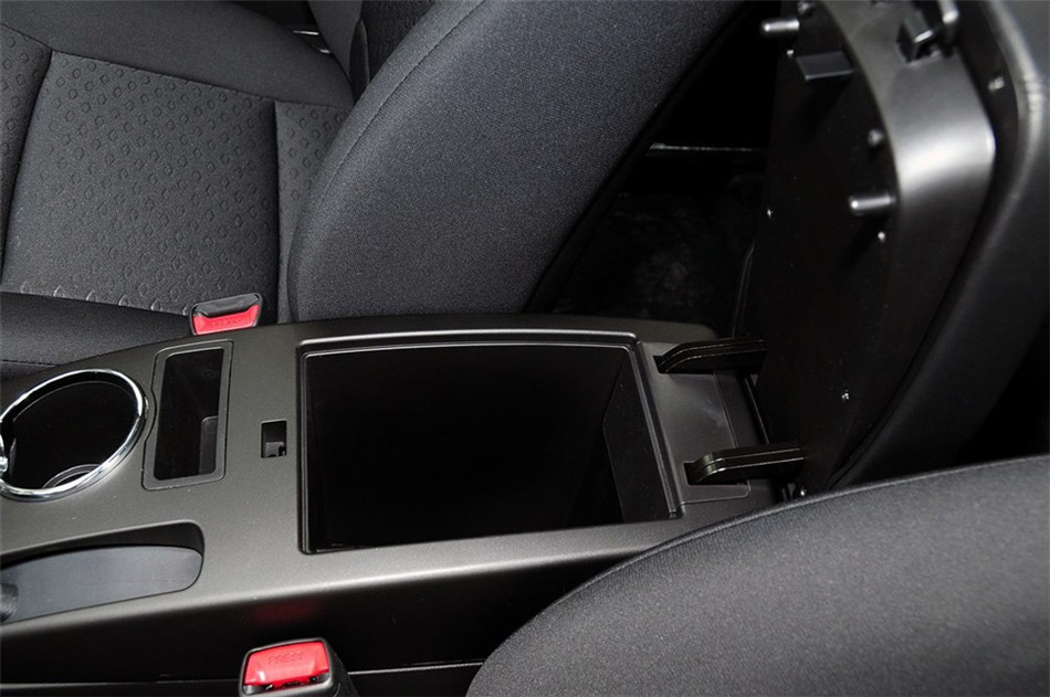 2013款柯兰多2.0L自动汽油两驱精英版