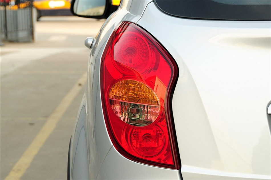 2013款柯兰多2.0L自动汽油两驱精英版