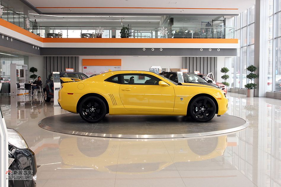 2012款雪佛兰科迈罗变形金刚限量版