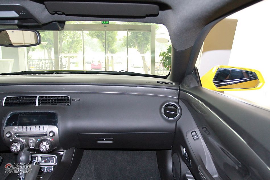 2011款雪佛兰科迈罗