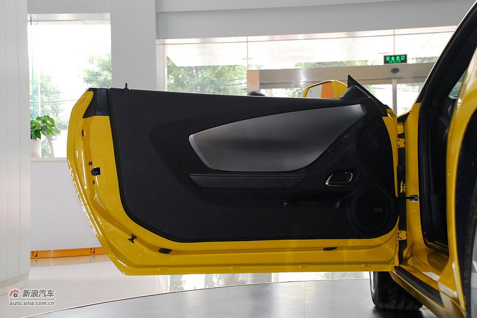 2011款雪佛兰科迈罗