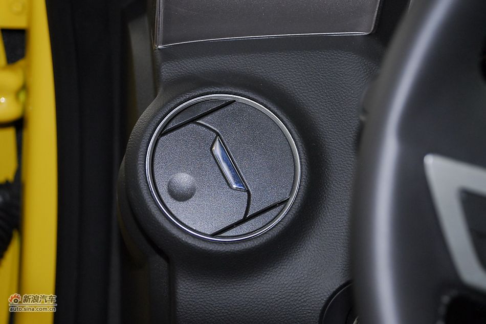 2011款雪佛兰科迈罗