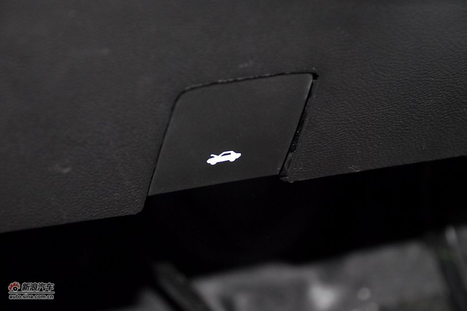 2011款雪佛兰科迈罗