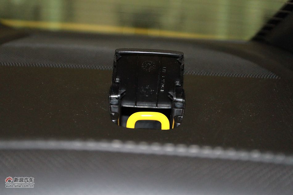 2011款雪佛兰科迈罗