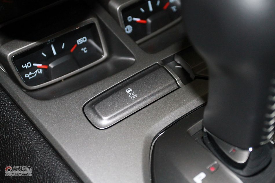 2011款雪佛兰科迈罗