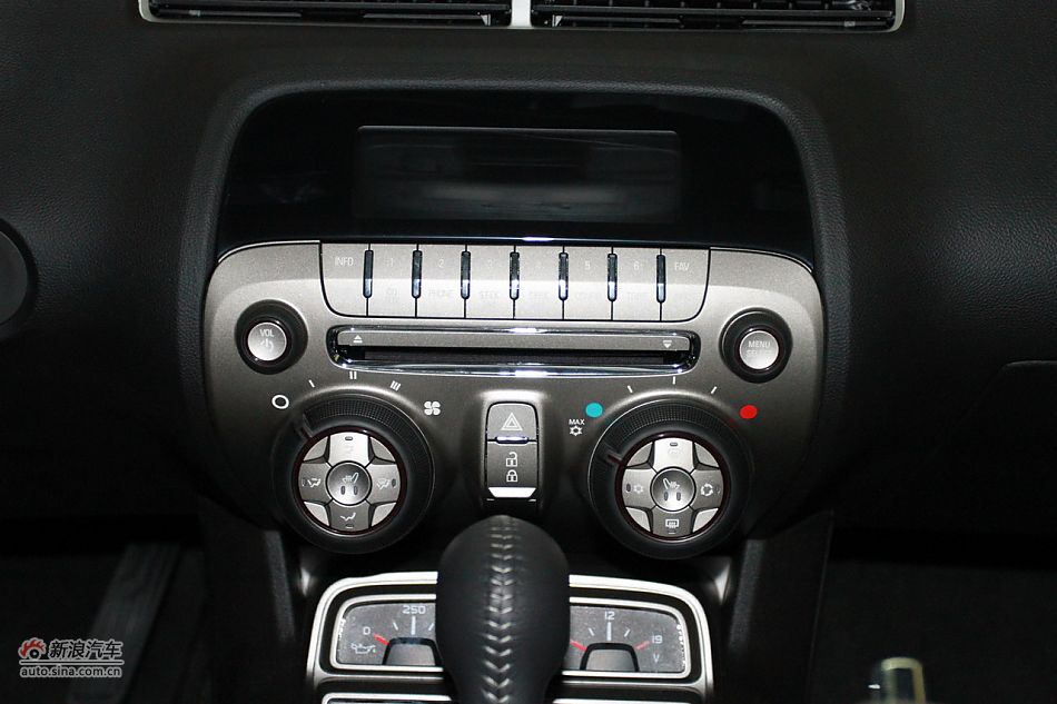 2011款雪佛兰科迈罗