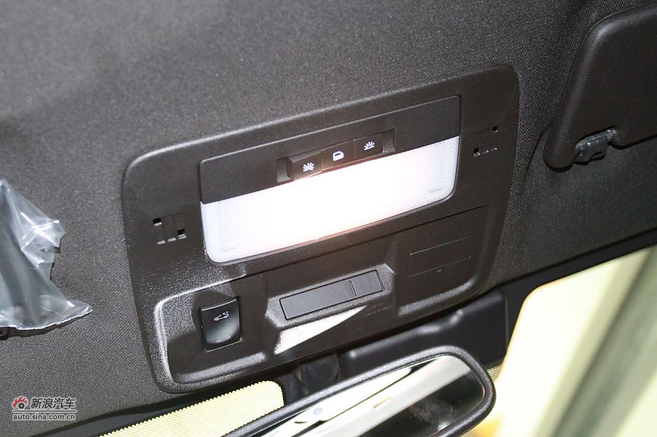 2011款雪佛兰科迈罗