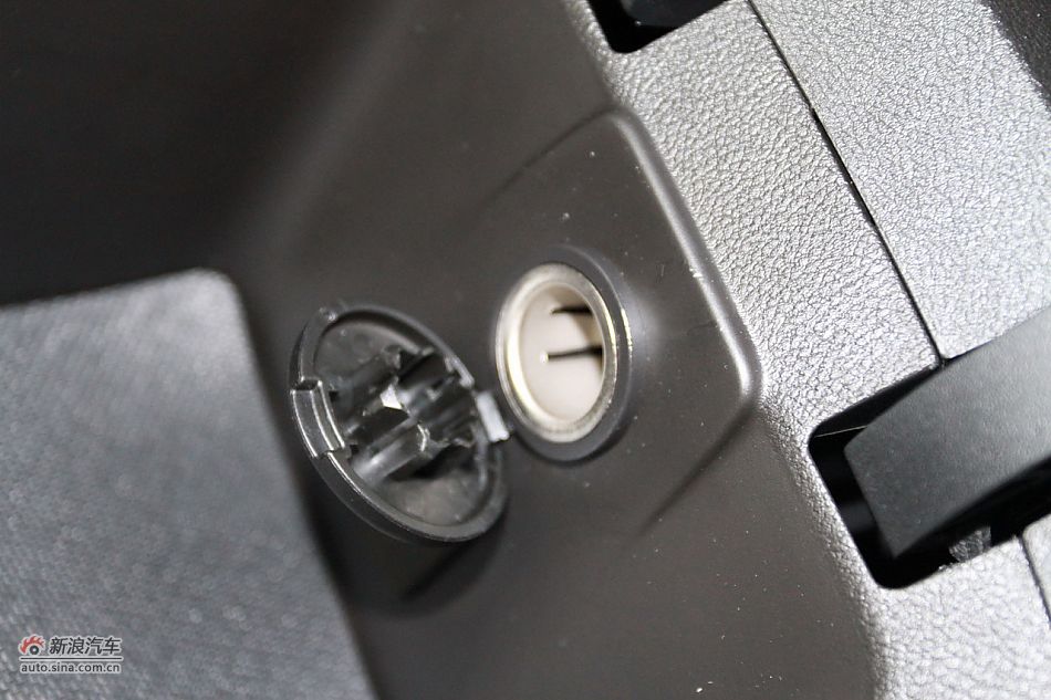 2011款雪佛兰科迈罗