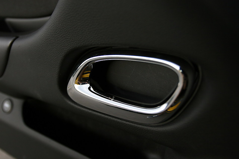 雪佛兰Camaro 6.2L自动挡1SS内饰图片