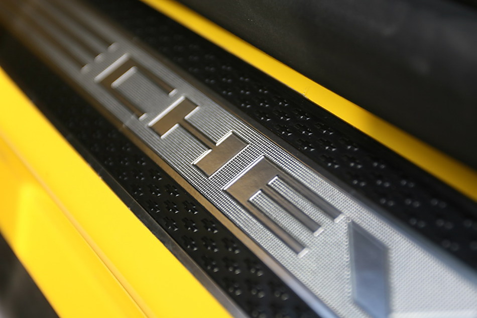 雪佛兰Camaro 6.2L自动挡1SS内饰图片