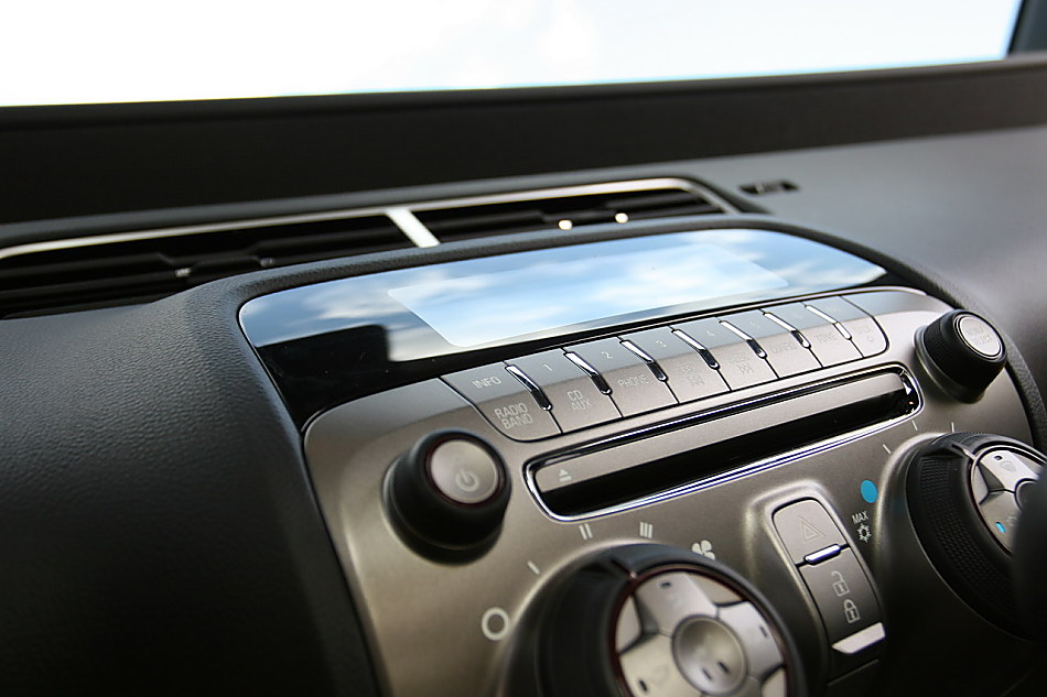 雪佛兰Camaro 6.2L自动挡1SS内饰图片