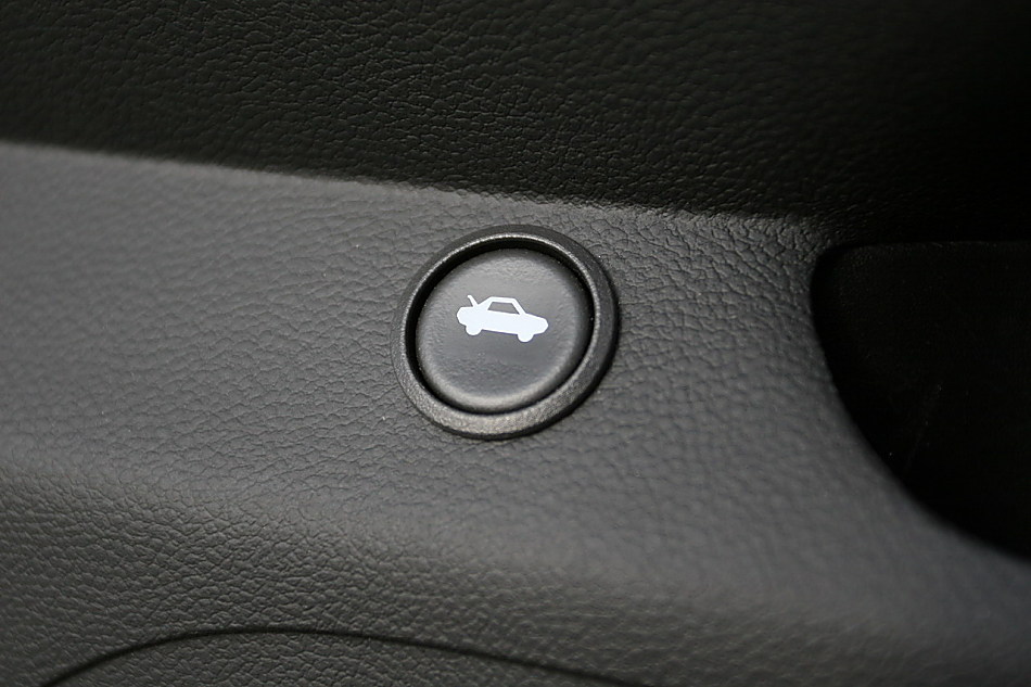 雪佛兰Camaro 6.2L自动挡1SS内饰图片