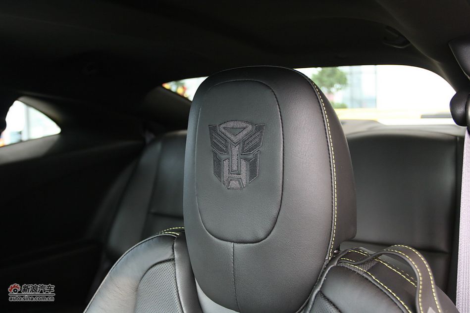 2012款雪佛兰科迈罗变形金刚限量版