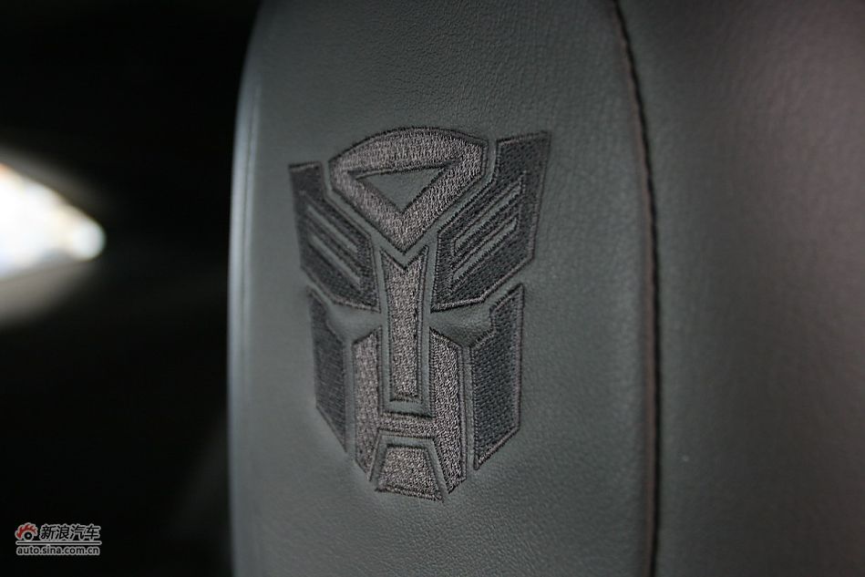 2012款雪佛兰科迈罗变形金刚限量版