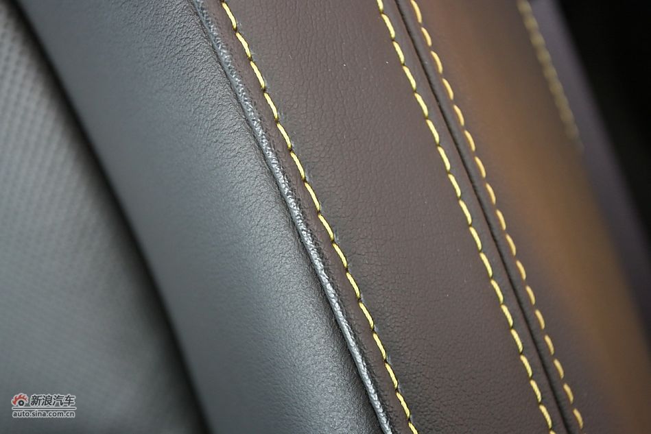 2012款雪佛兰科迈罗变形金刚限量版