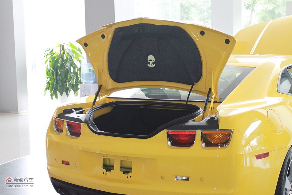 2011款雪佛兰科迈罗