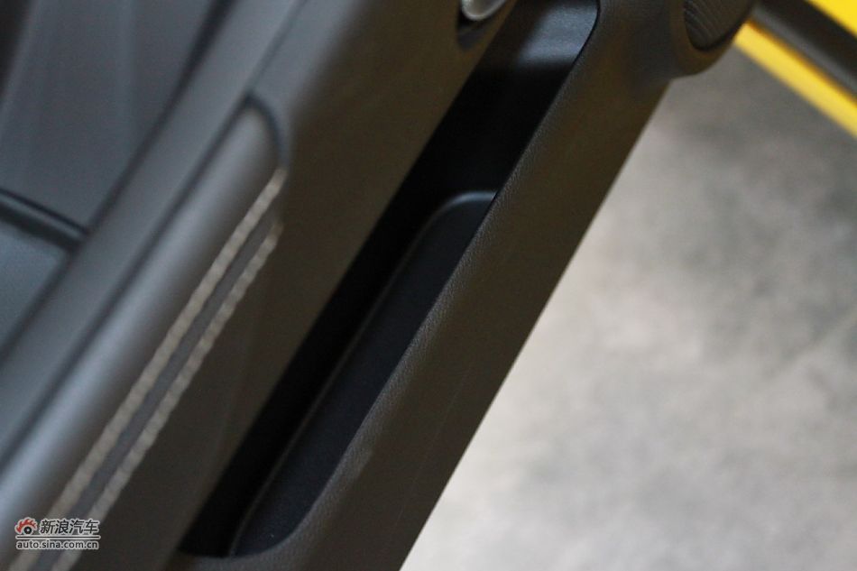 2011款雪佛兰科迈罗