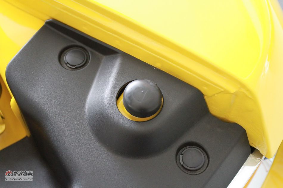 2011款雪佛兰科迈罗