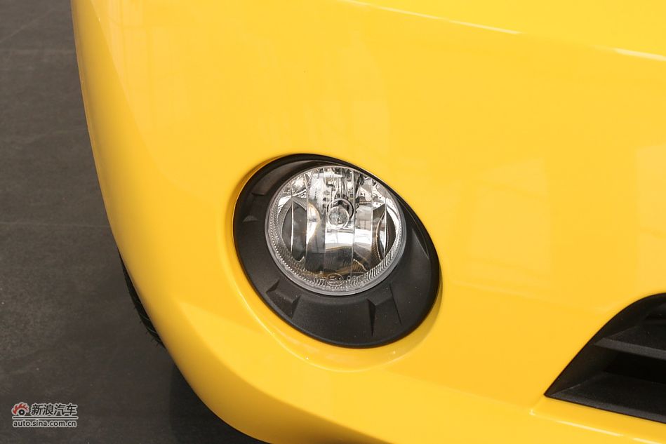 2012款雪佛兰科迈罗变形金刚限量版