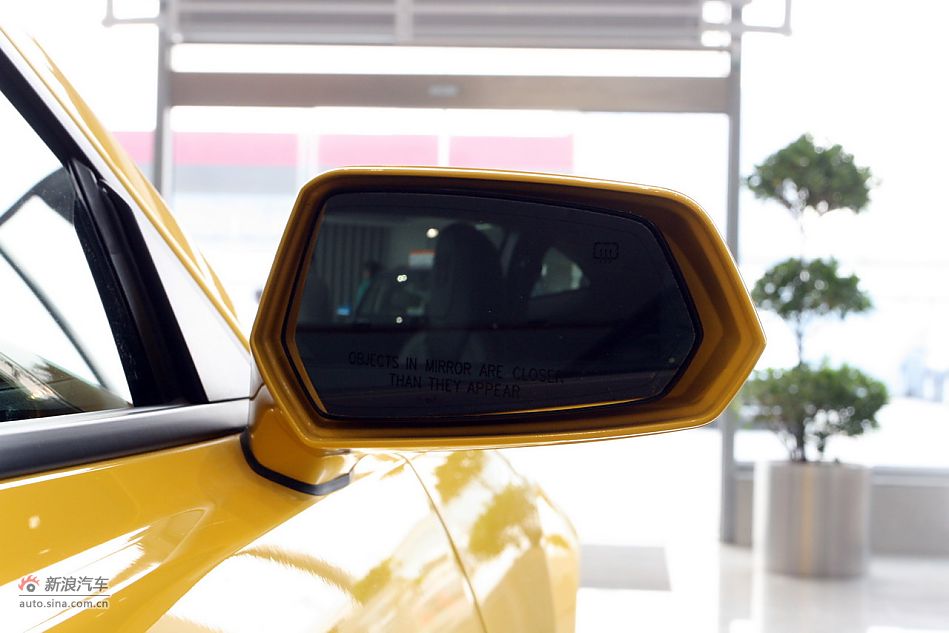 2012款雪佛兰科迈罗变形金刚限量版