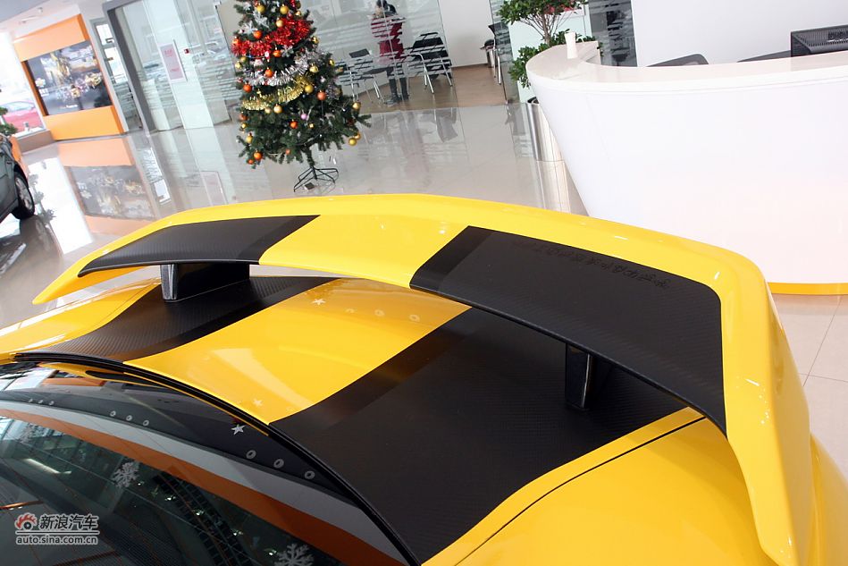 2012款雪佛兰科迈罗变形金刚限量版