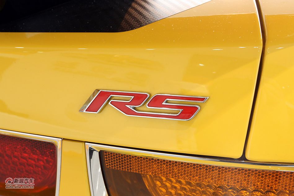 2012款雪佛兰科迈罗变形金刚限量版