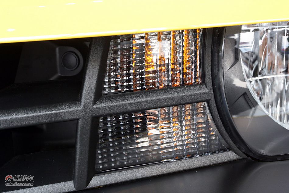 2012款雪佛兰科迈罗变形金刚限量版