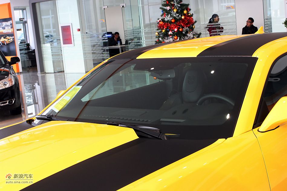 2012款雪佛兰科迈罗变形金刚限量版