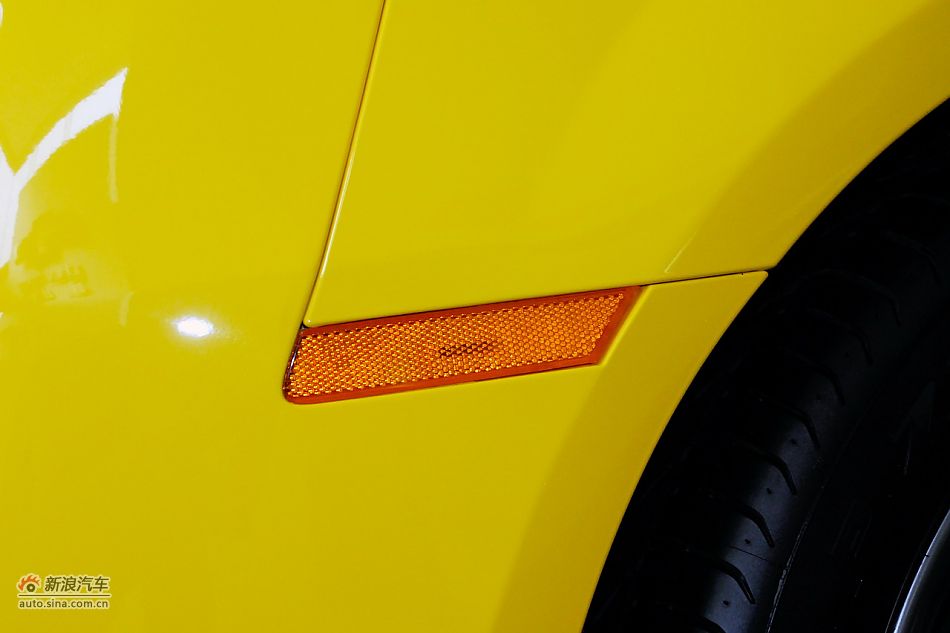 2011款雪佛兰科迈罗