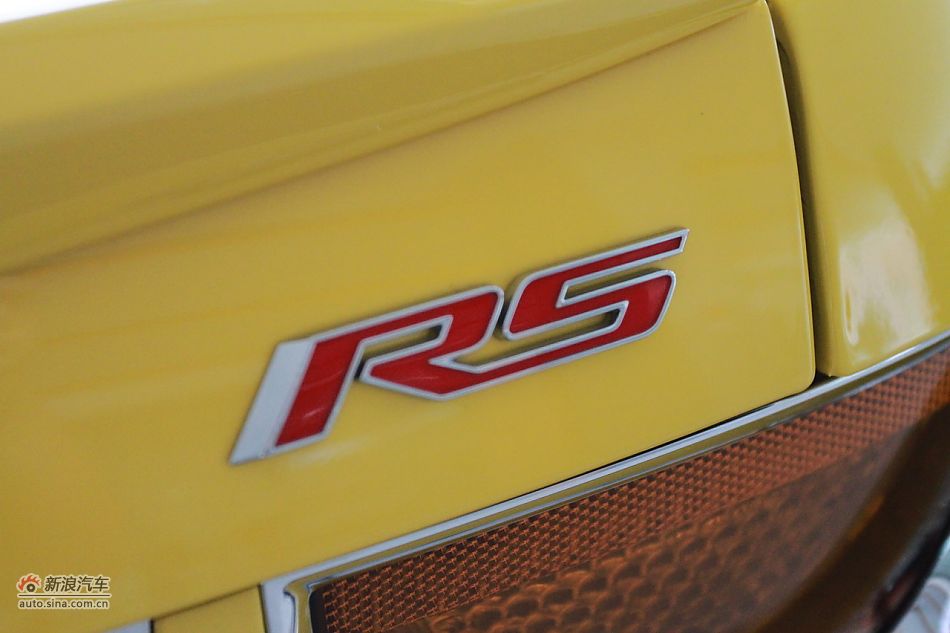 2011款雪佛兰科迈罗