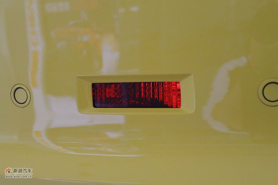 2011款雪佛兰科迈罗