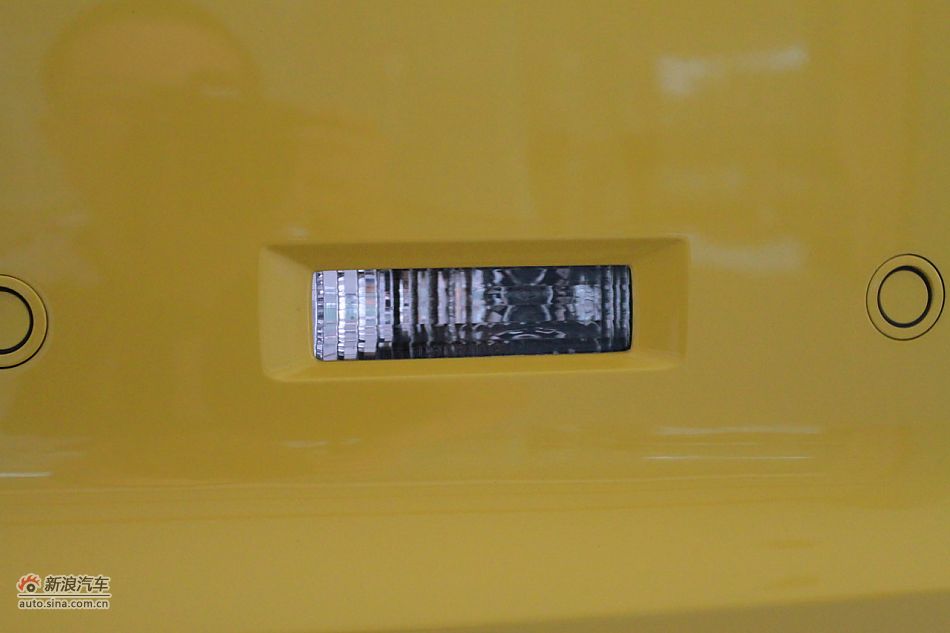 2011款雪佛兰科迈罗