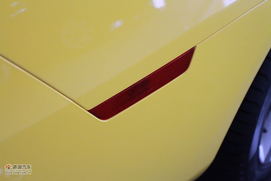 2011款雪佛兰科迈罗