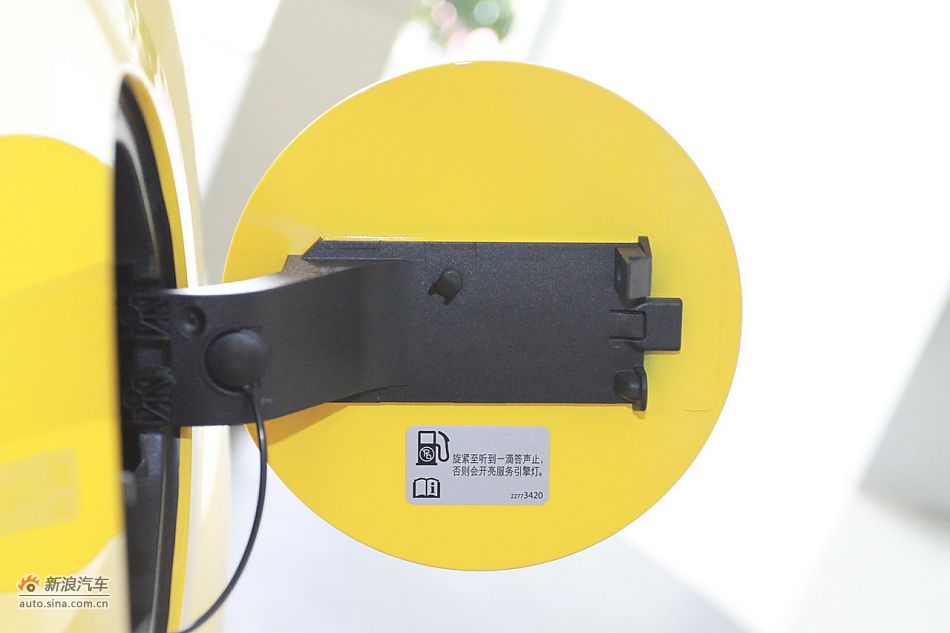 2011款雪佛兰科迈罗