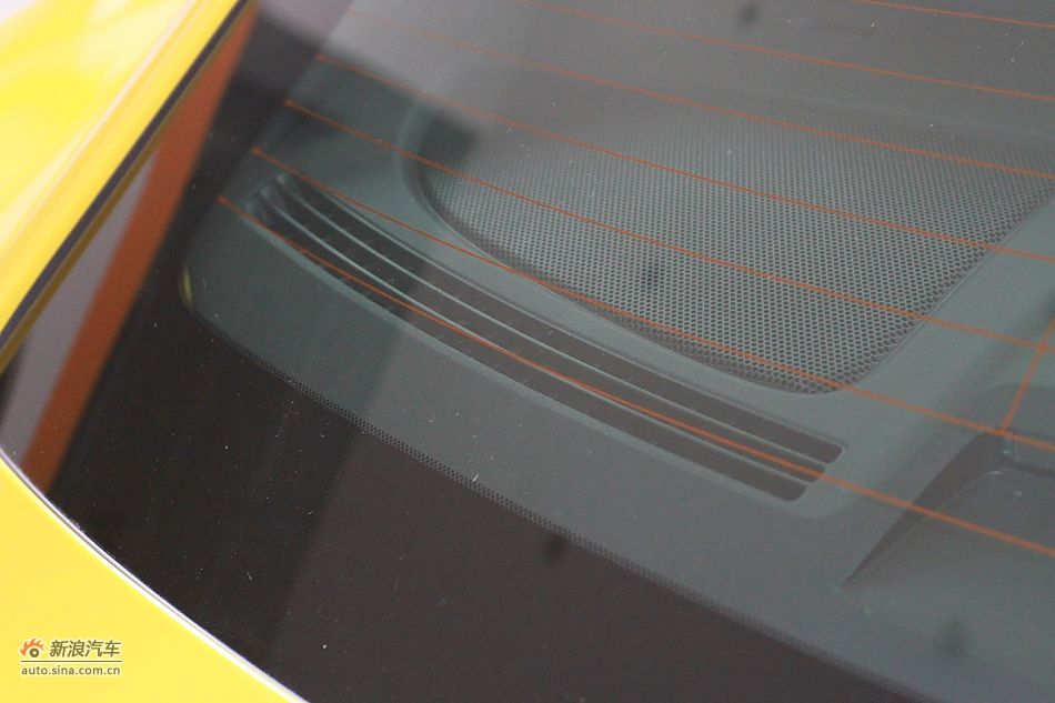 2011款雪佛兰科迈罗