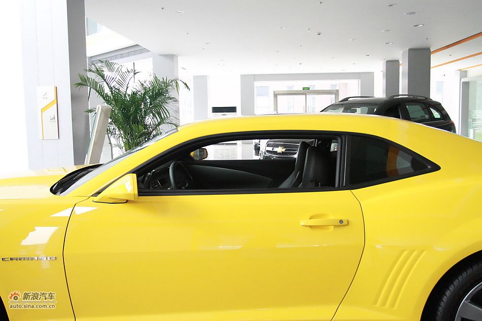 2011款雪佛兰科迈罗