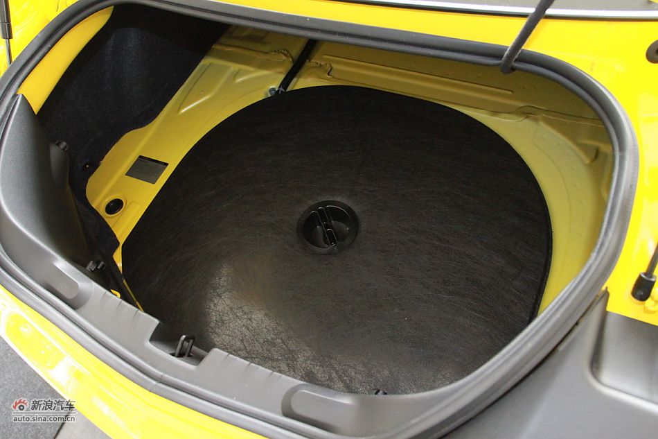 2011款雪佛兰科迈罗