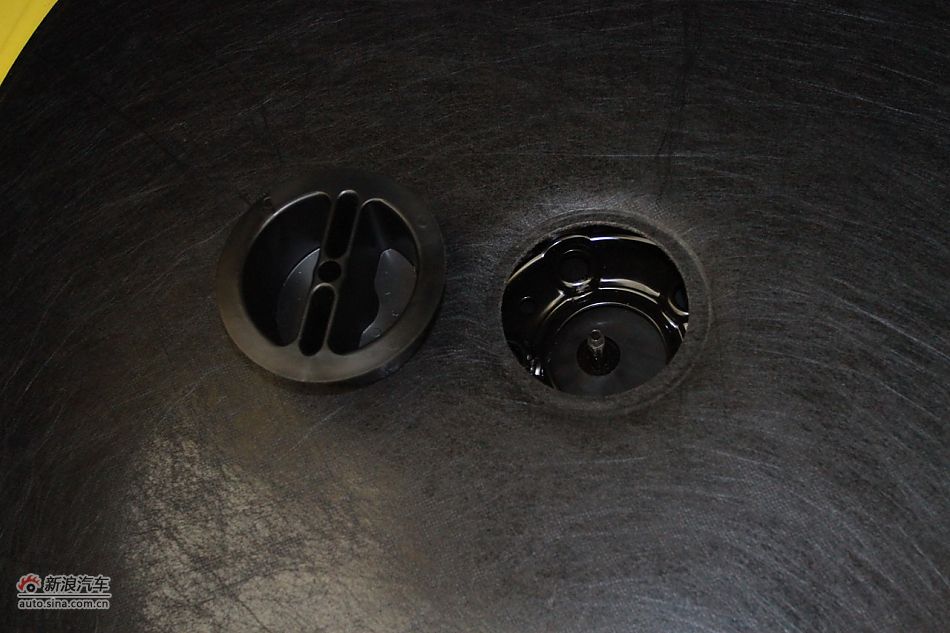 2011款雪佛兰科迈罗