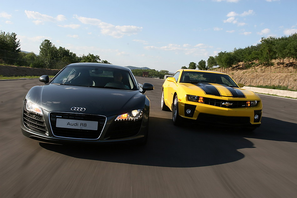 奥迪R8对比雪佛兰Camaro