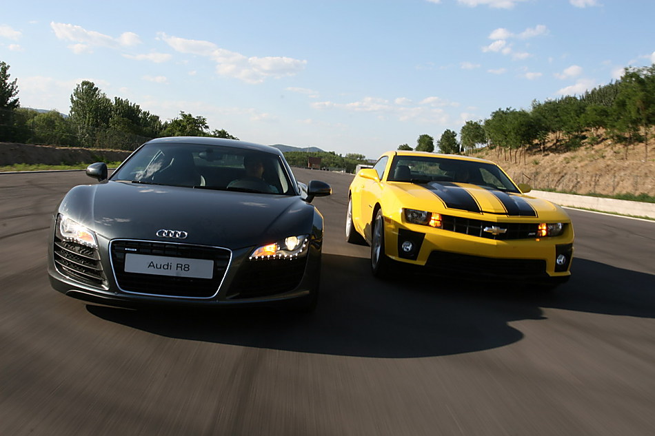 奥迪R8对比雪佛兰Camaro