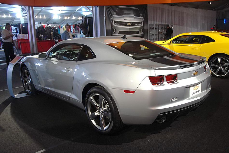 2010款雪佛兰camaro实拍图