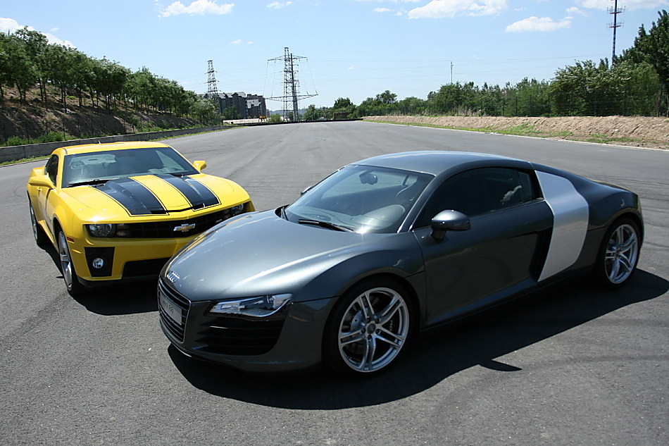 奥迪R8对比雪佛兰Camaro
