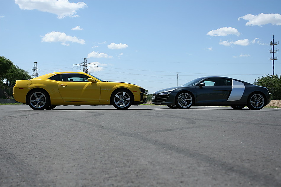 奥迪R8对比雪佛兰Camaro