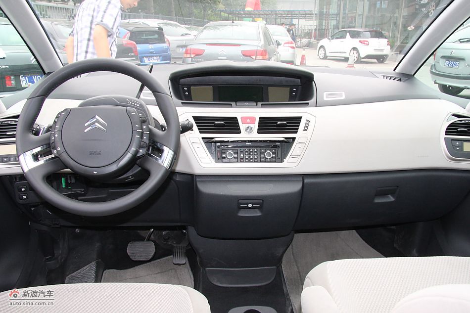 C4毕加索内饰及内部细节