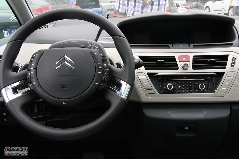 C4毕加索内饰及内部细节