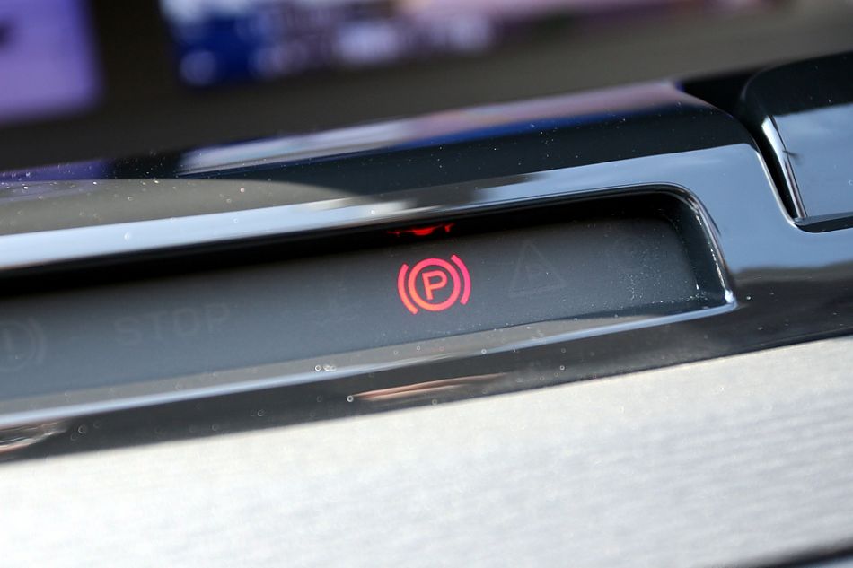 C4大毕加索内饰图片