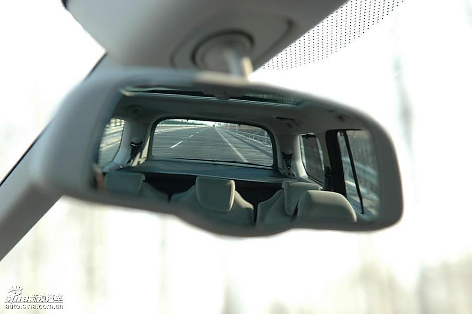 雪铁龙大C4毕加索实拍图