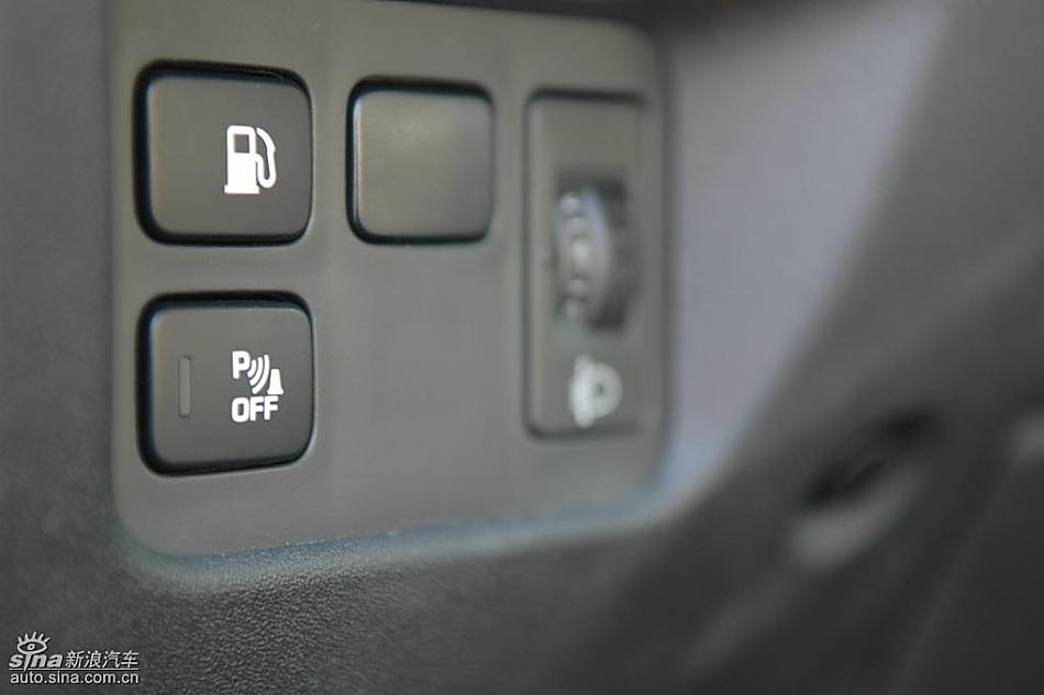 雪铁龙大C4毕加索实拍图