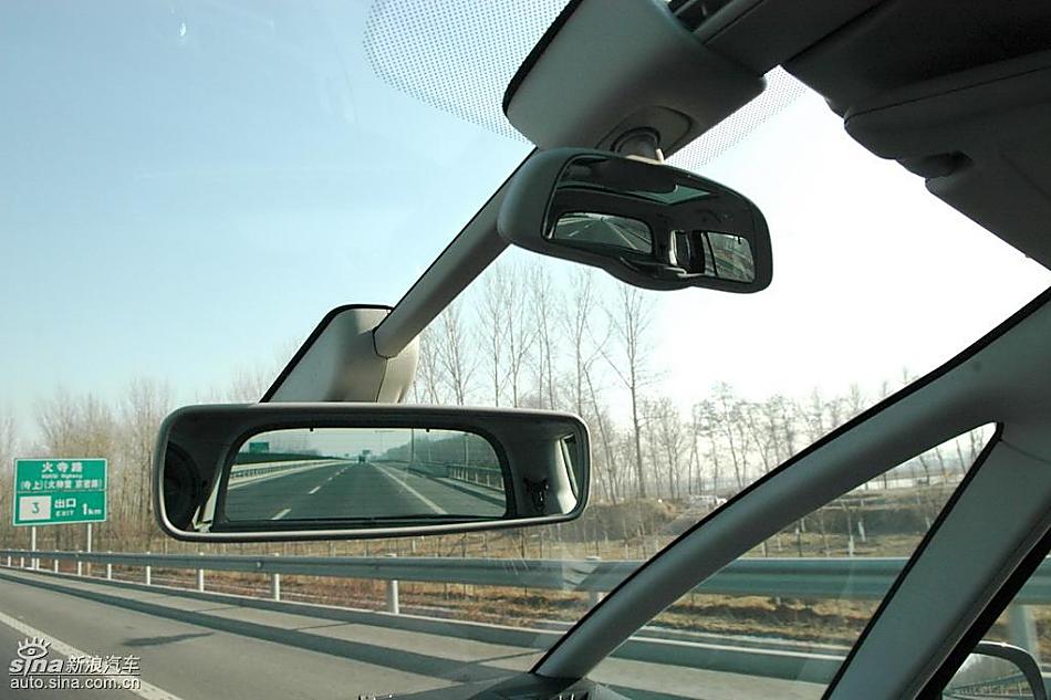 雪铁龙大C4毕加索实拍图