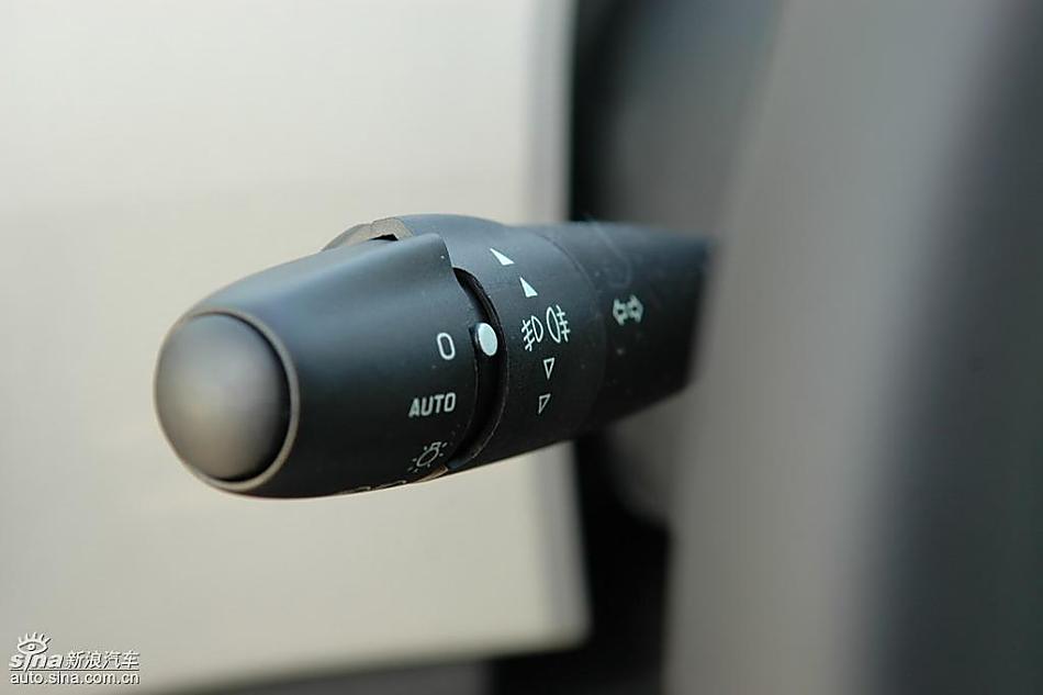 雪铁龙大C4毕加索实拍图